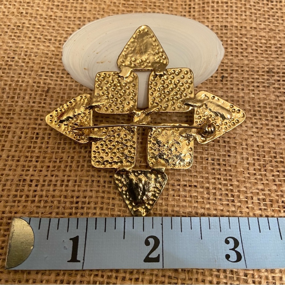 Ornate Maltese Cross in Black & Silver Rhinestones Brooch. - Picture 2 of 6